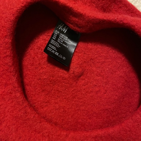 RED BERET wool hat French style - Picture 2 of 4